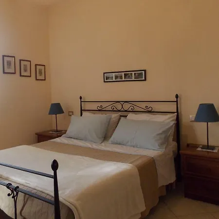 La Casetta In Piazza Appartement